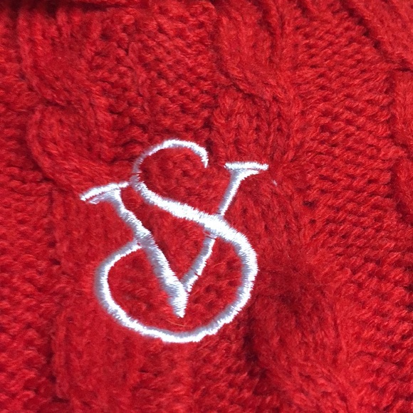 Victoria’s Secret Red Bootie Sock slippers Red OS - Picture 2 of 4